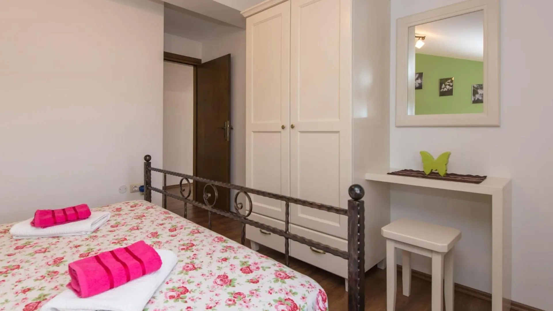 Holiday Home Cvitan By Interhome Tinjan